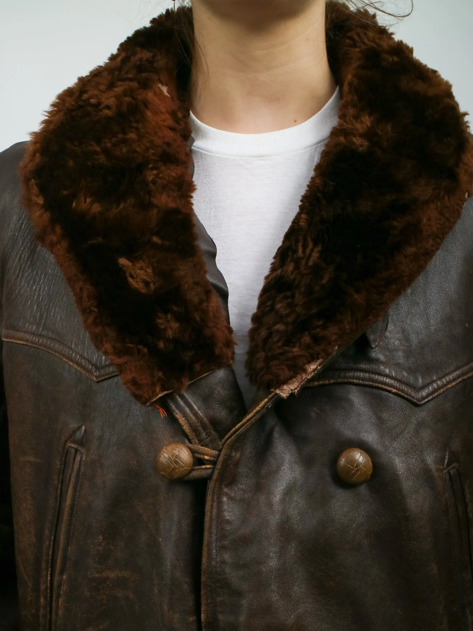 1940s french Brown cowhide car coat jacket with Shearling Lining and Fur Collar