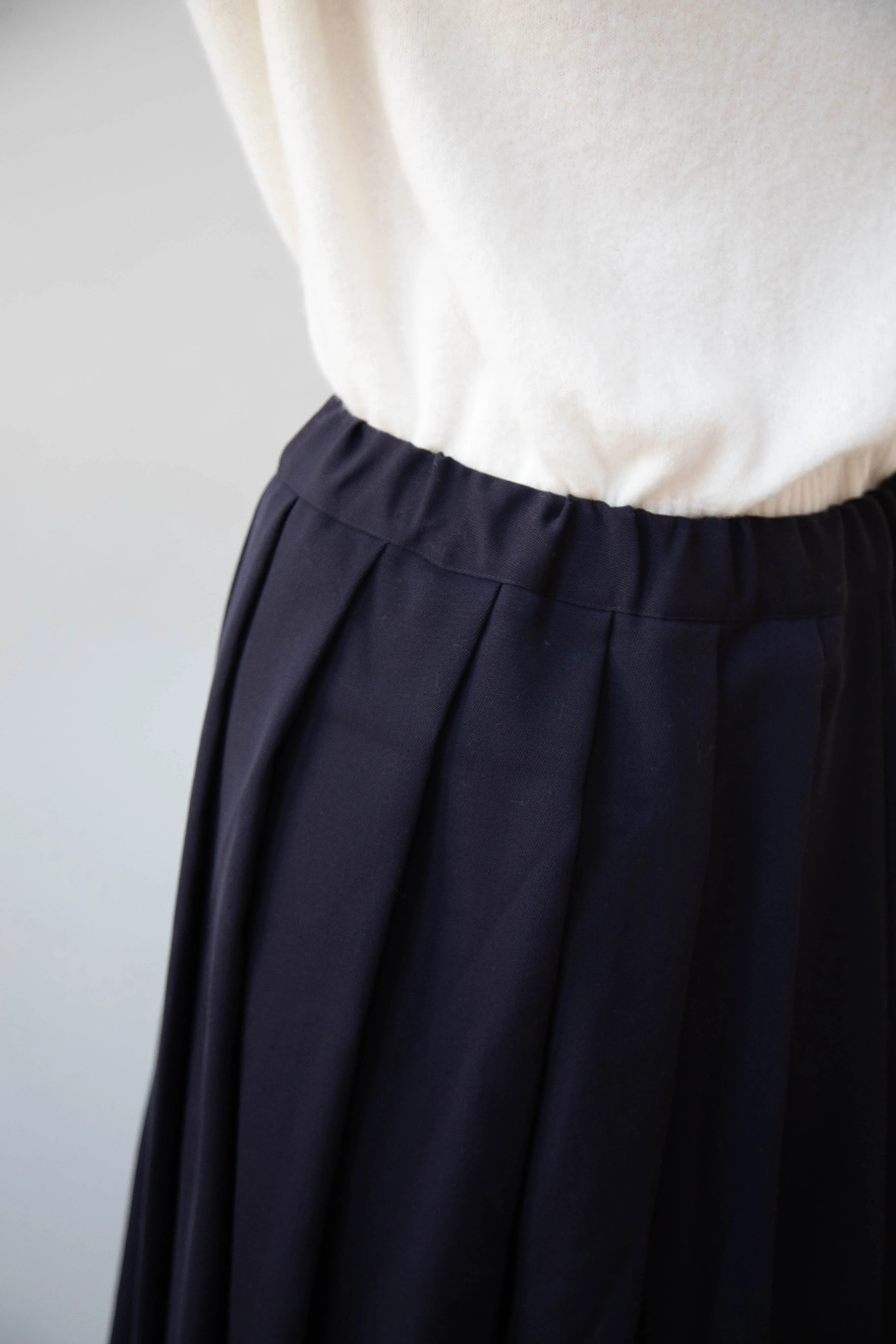 Bergfabel | Matilde Skirt in Navy Wool