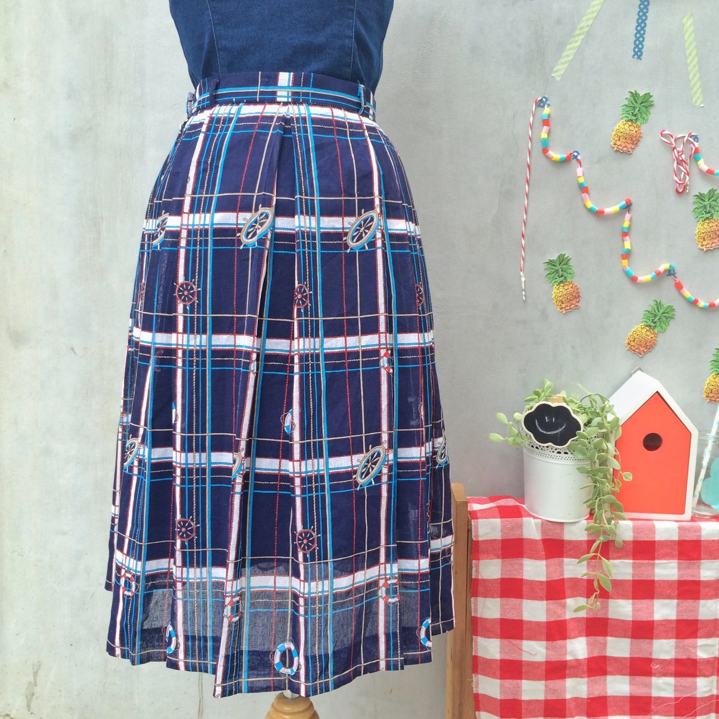 Captain Summer | Vintage 1970s 1980s life buoy Nautical theme Dark Blue Skirt