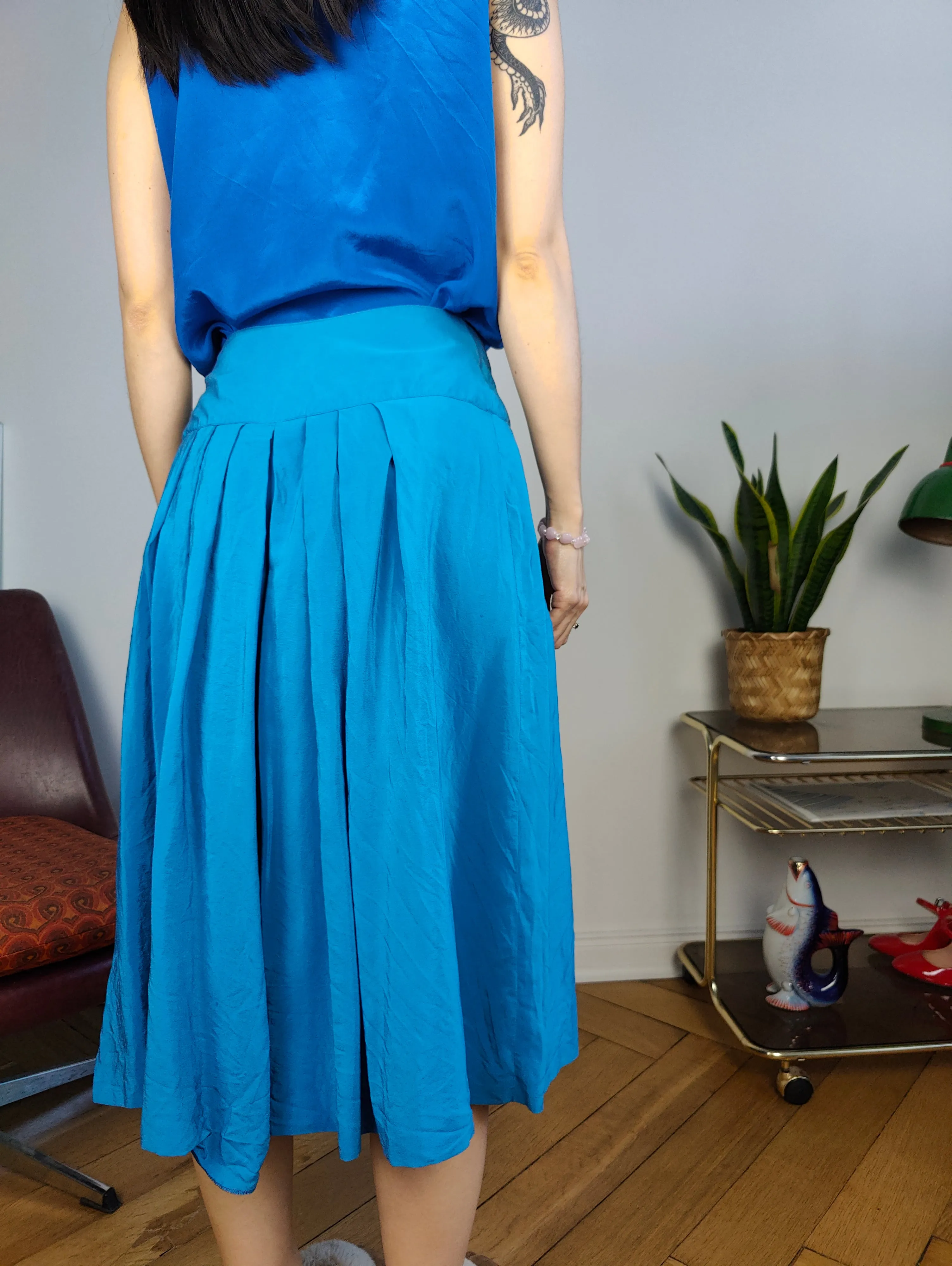Vintage silk culottes shorts skirt blue pleated IT 44 S